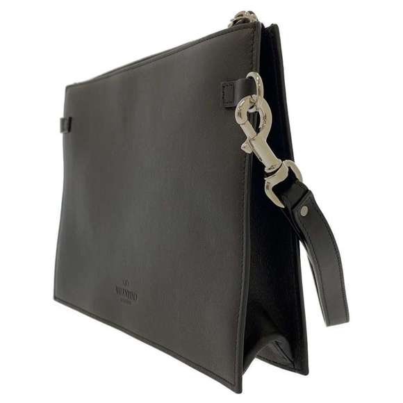 🔥 New with box! Valentino Garavani Heart Studded Clutch - Picture 2 of 12